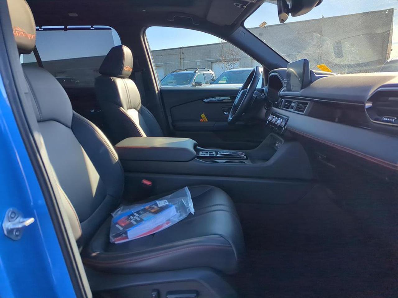 2025 Honda Pilot TrailSport Photo