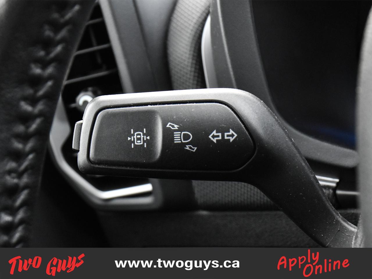 2023 Ford Bronco Sport Big Bend 1.5L 4WD   Convenience Pkg   Cactus Grey Photo