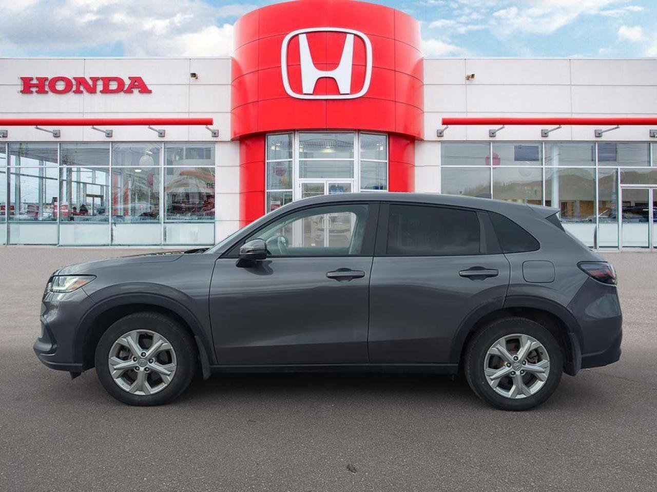 2024 Honda HR-V LX Photo2