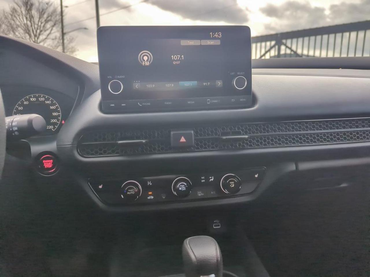 2024 Honda HR-V LX Photo