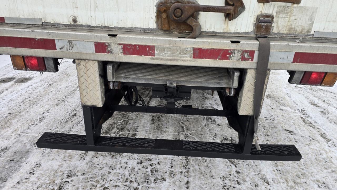 2018 Isuzu NPR NPR HD - 20Ft - Ramp - V8 Gasoline Photo