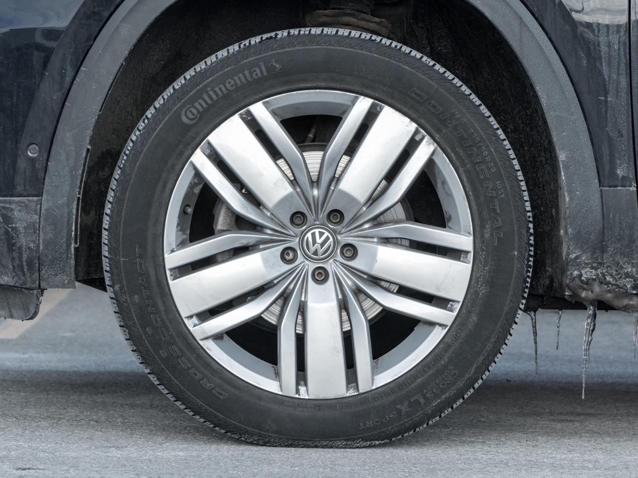 2019 Volkswagen Atlas Execline 3.6 FSI 4MOTION Photo3