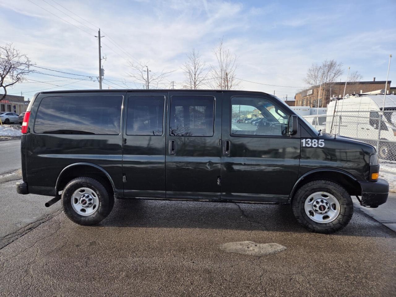 2018 GMC Savana Passenger Savana 3500 LS - 8 Passenger - V8 Gas Photo