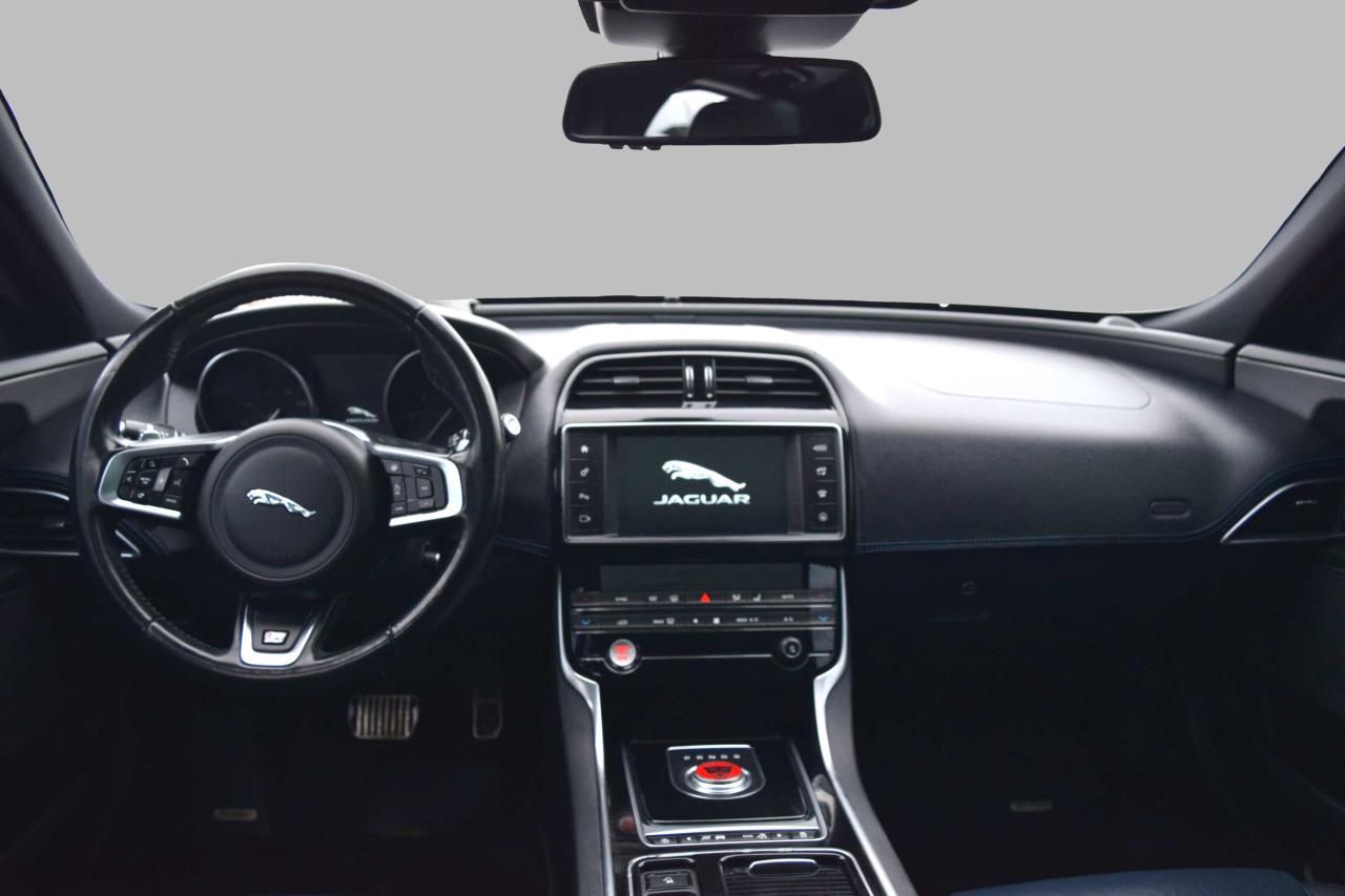 2018 Jaguar XE 20d R-Sport AWD Diesel Photo