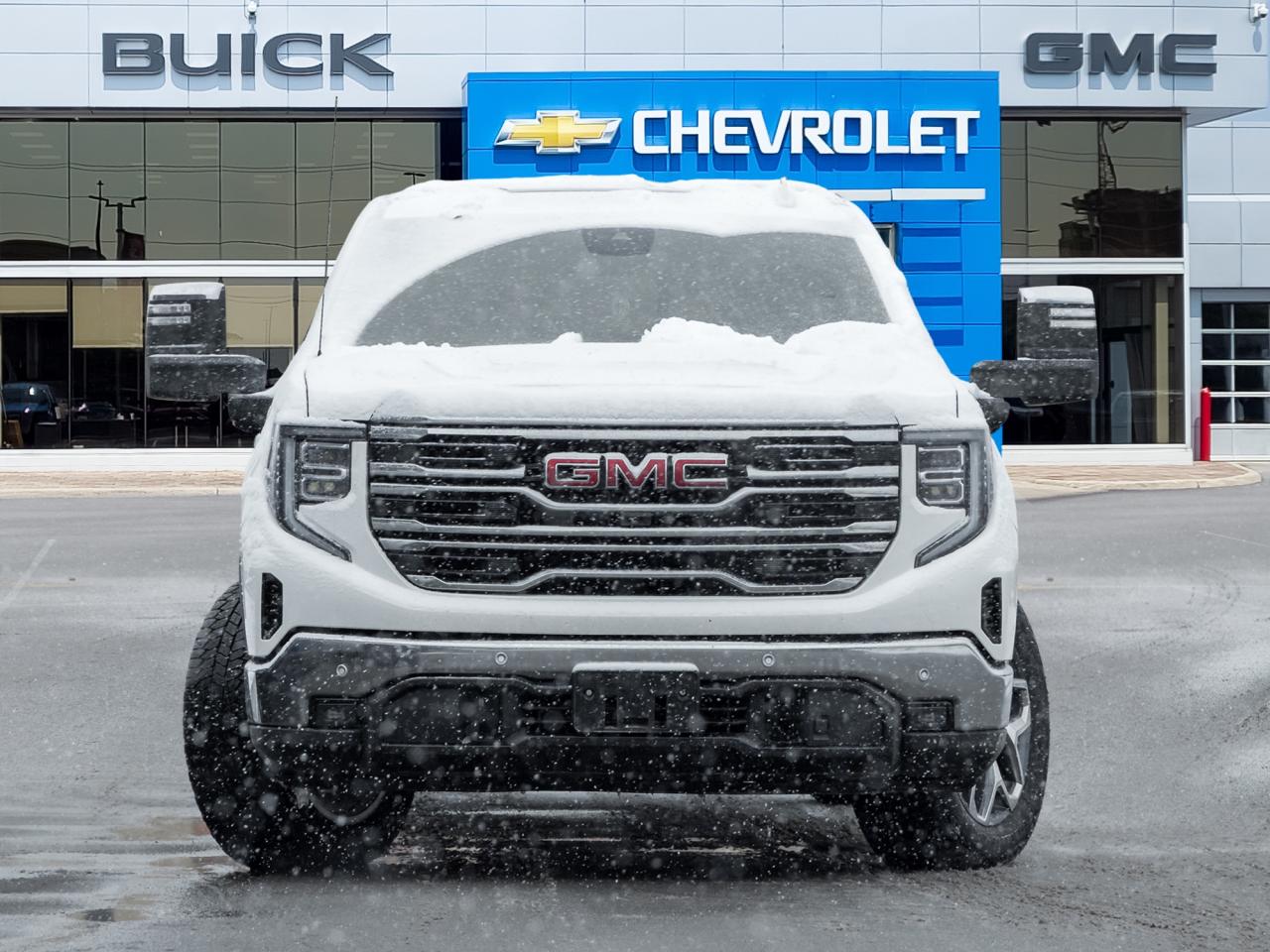 2025 GMC Sierra 1500 4WD Crew Cab 157  SLT Photo