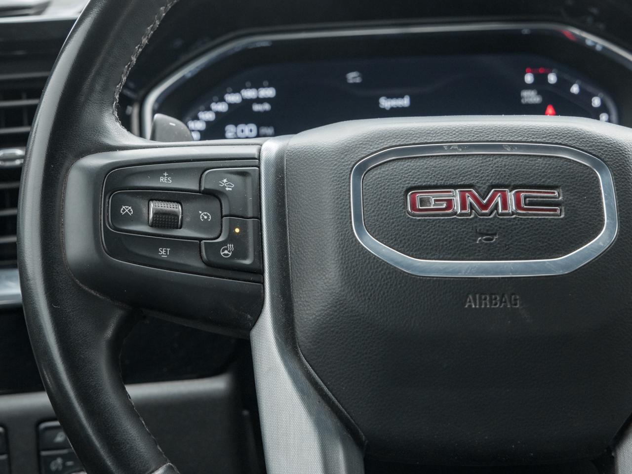 2025 GMC Sierra 1500 4WD Crew Cab 157  SLT Photo