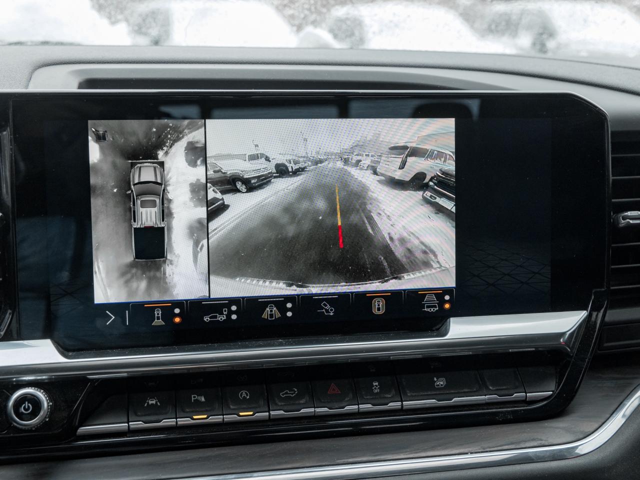 2025 GMC Sierra 1500 4WD Crew Cab 157  SLT Photo