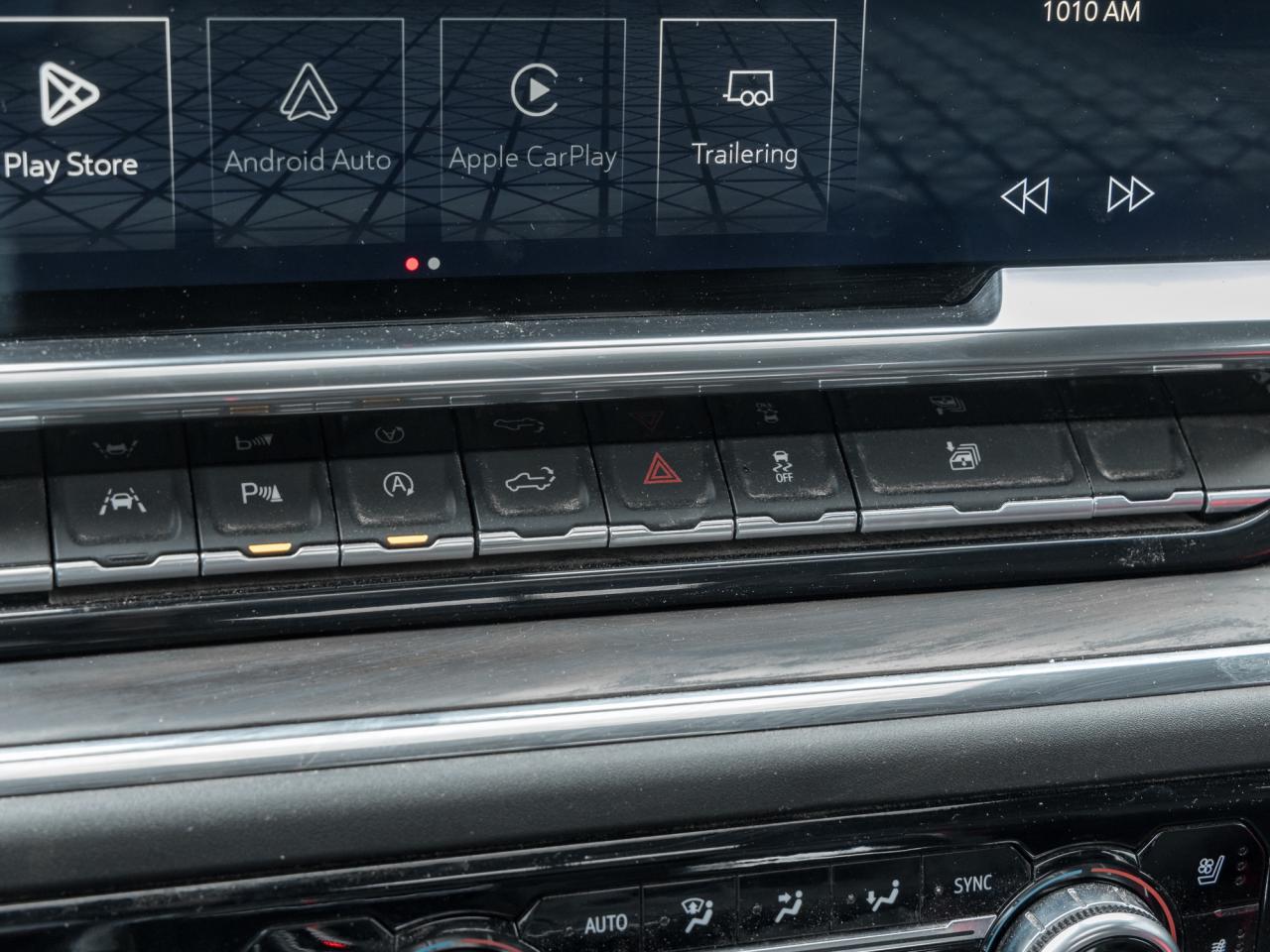 2025 GMC Sierra 1500 4WD Crew Cab 157  SLT Photo