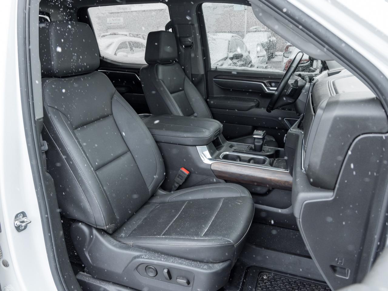 2025 GMC Sierra 1500 4WD Crew Cab 157  SLT Photo