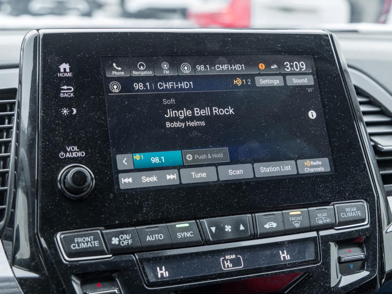 2022 Honda Odyssey Touring Auto Photo