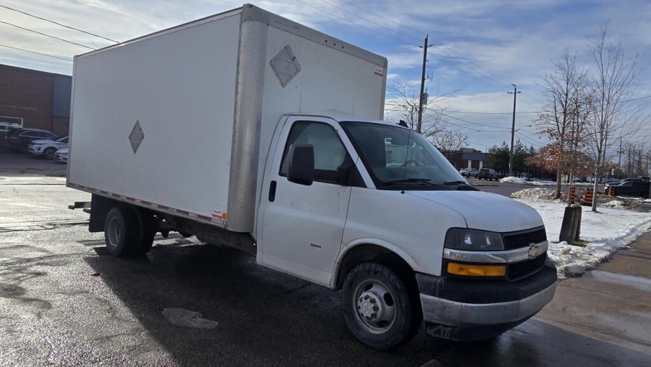 2019 Chevrolet Express G3500 - 16Ft x 84 Tall Box - Ramp - V8 Gasoline Photo