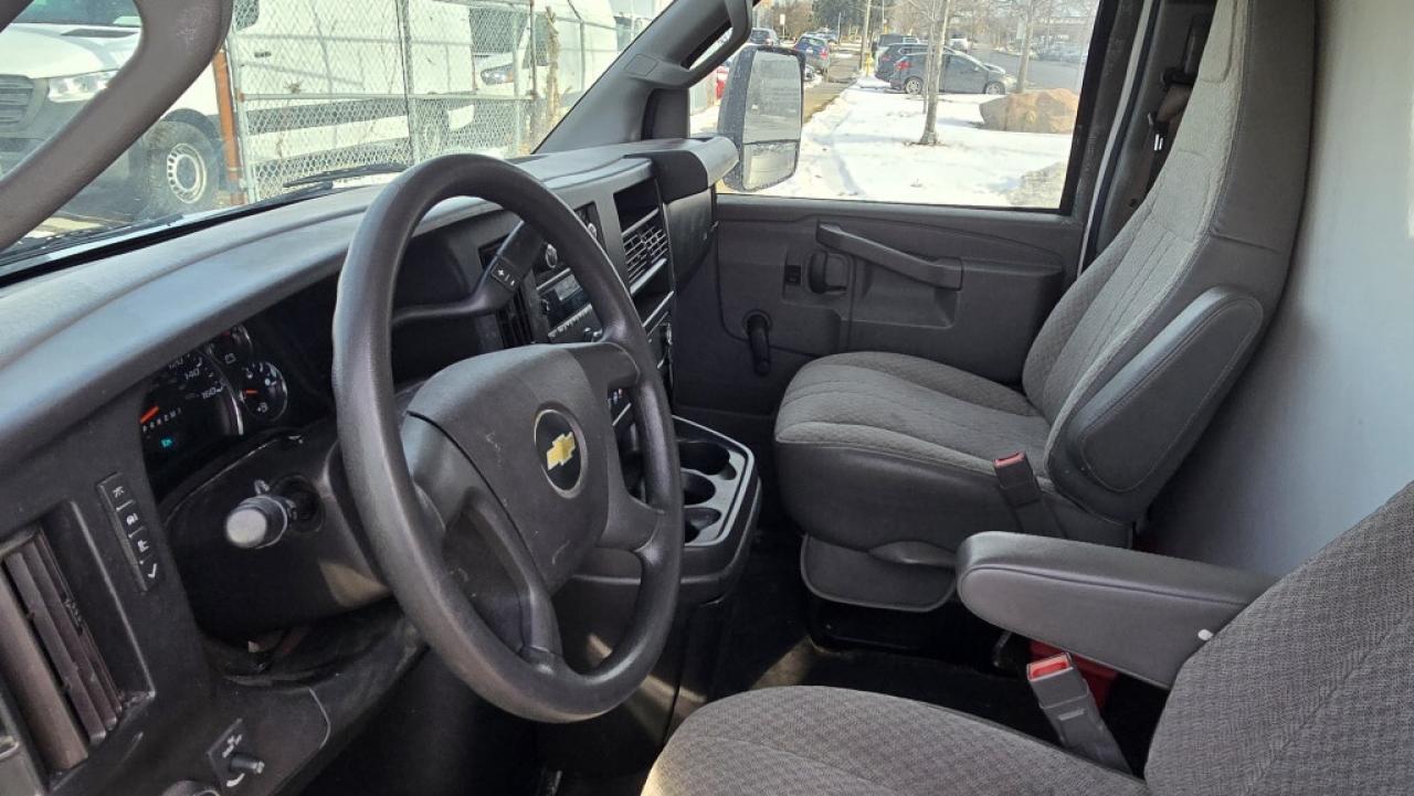 2019 Chevrolet Express G3500 - 16Ft x 84 Tall Box - Ramp - V8 Gasoline Photo