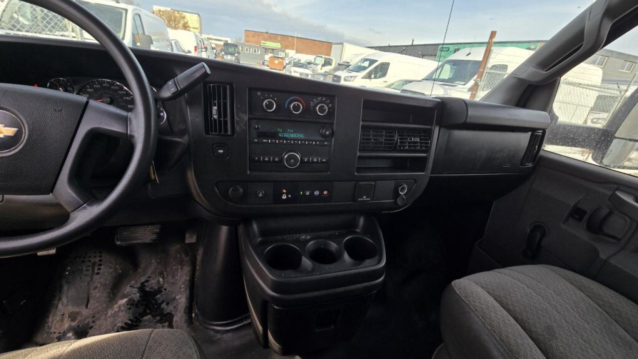 2019 Chevrolet Express G3500 - 16Ft x 84 Tall Box - Ramp - V8 Gasoline Photo