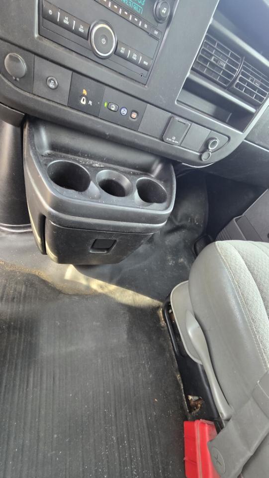 2019 Chevrolet Express G3500 - 16Ft x 84 Tall Box - Ramp - V8 Gasoline Photo