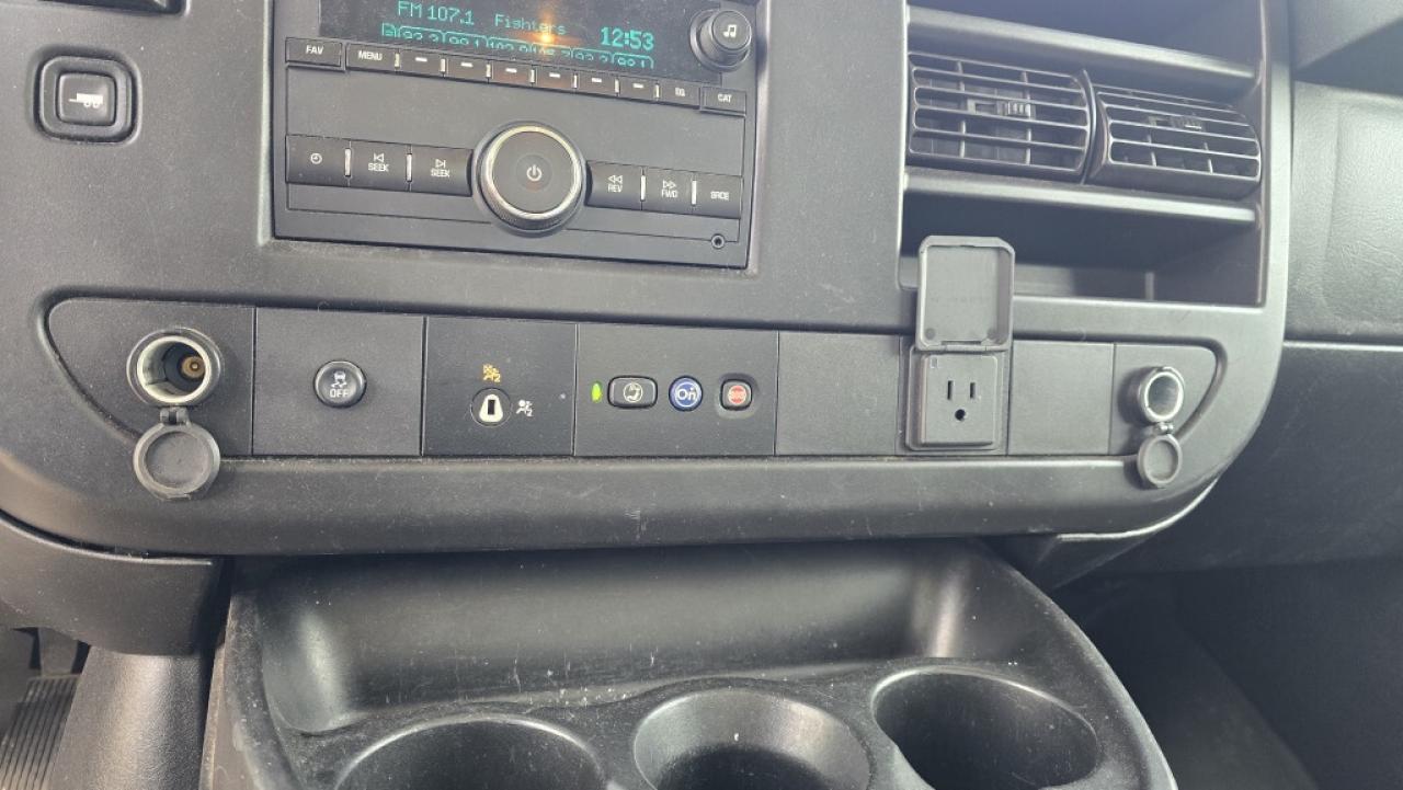 2019 Chevrolet Express G3500 - 16Ft x 84 Tall Box - Ramp - V8 Gasoline Photo