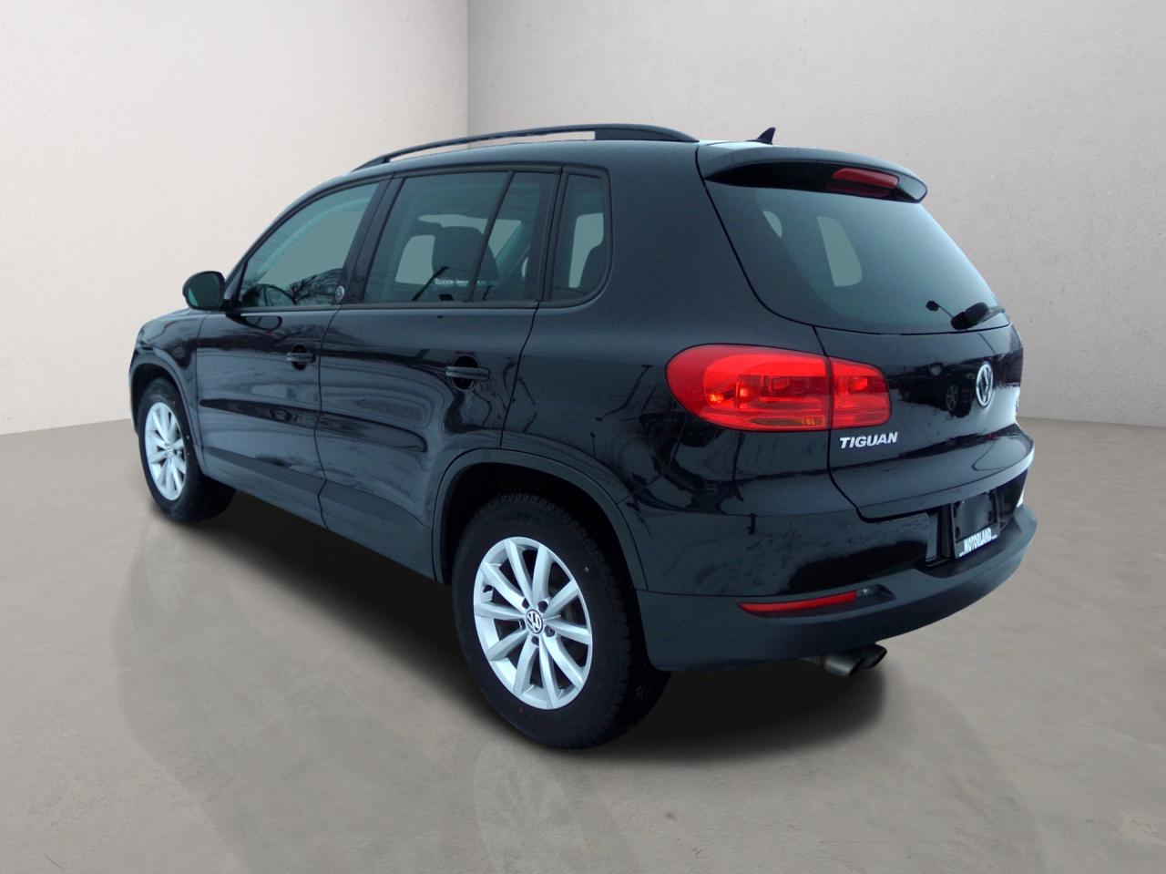 2017 Volkswagen Tiguan Wolfsburg Edition Leather Sunroof Photo