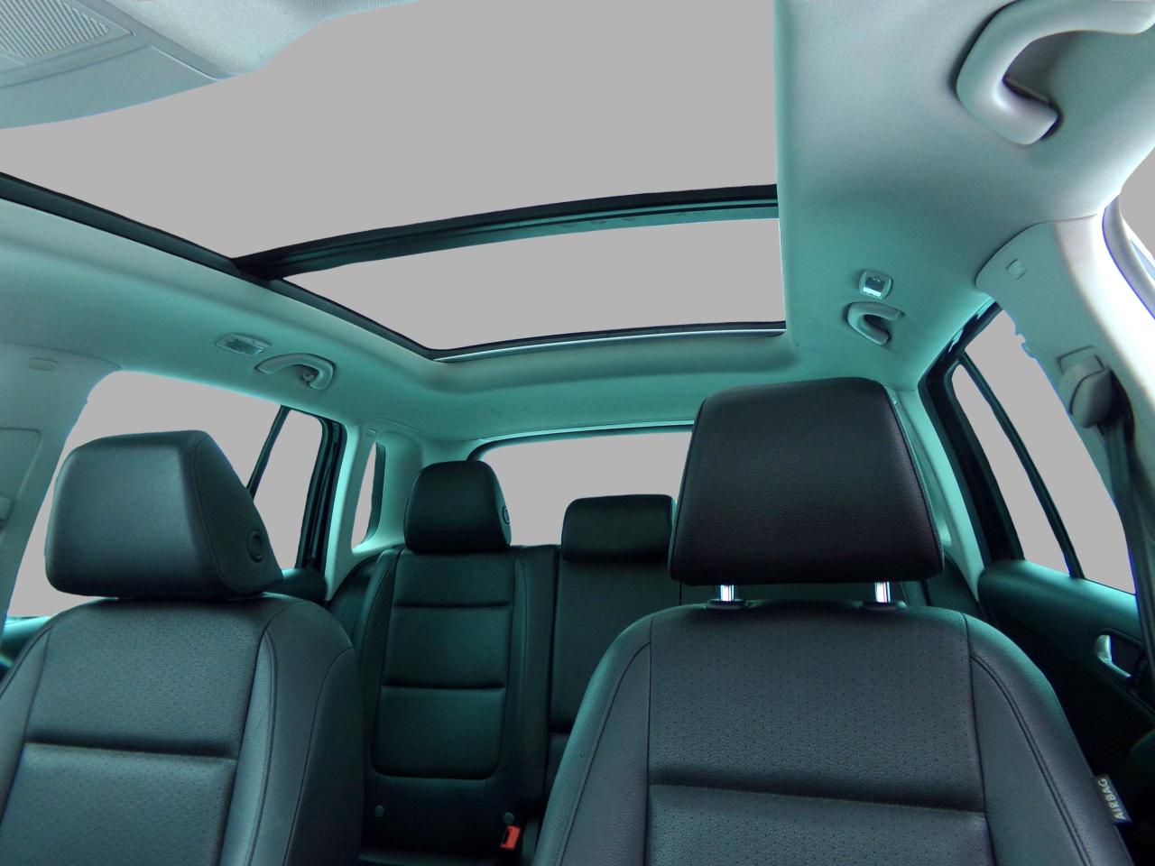 2017 Volkswagen Tiguan Wolfsburg Edition Leather Sunroof Photo
