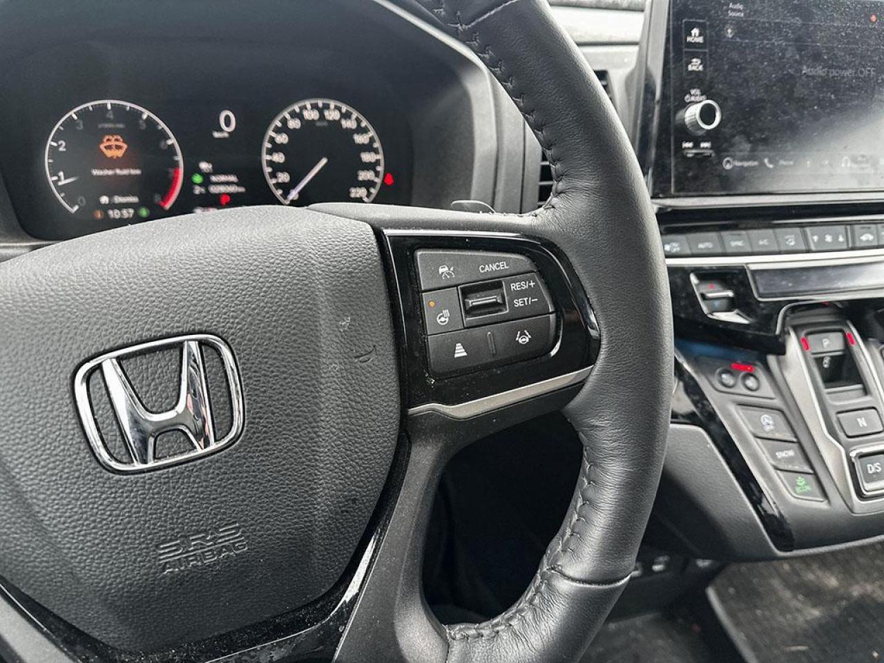 2025 Honda Odyssey Touring Photo