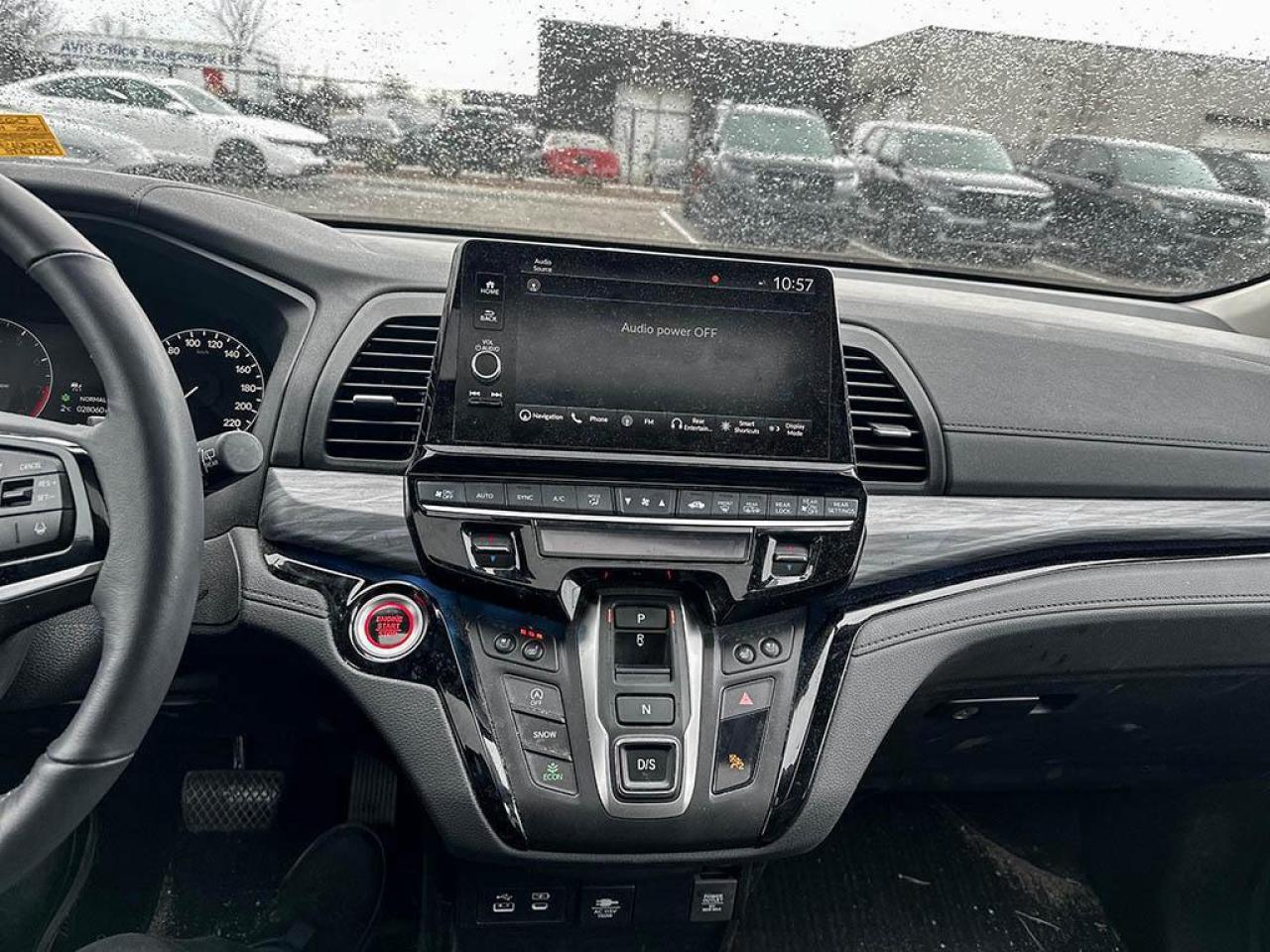 2025 Honda Odyssey Touring Photo