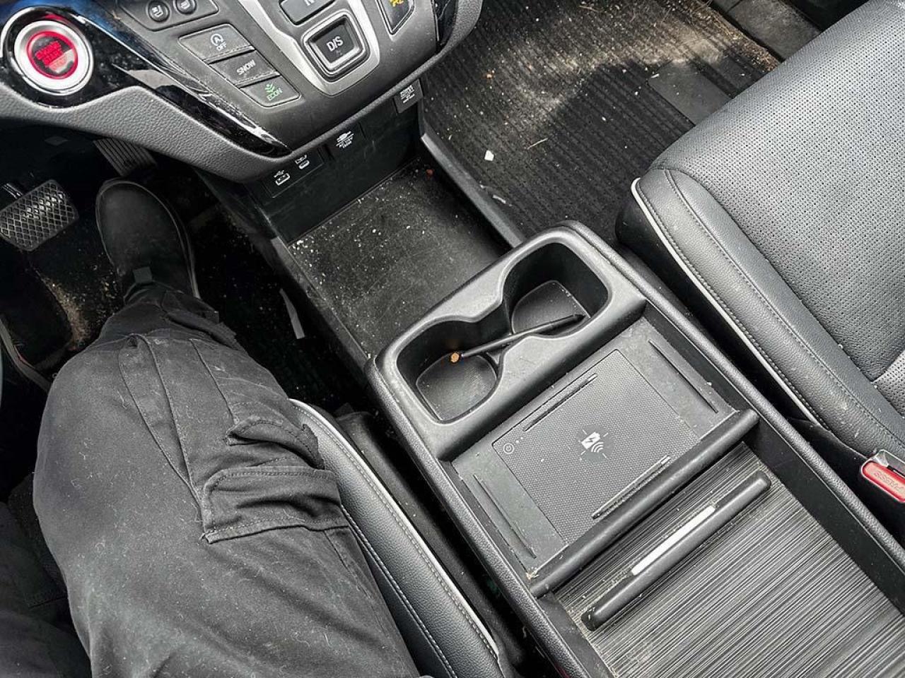 2025 Honda Odyssey Touring Photo