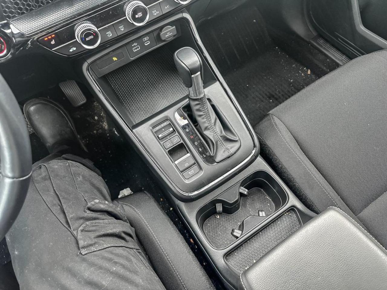 2025 Honda CR-V Sport Photo