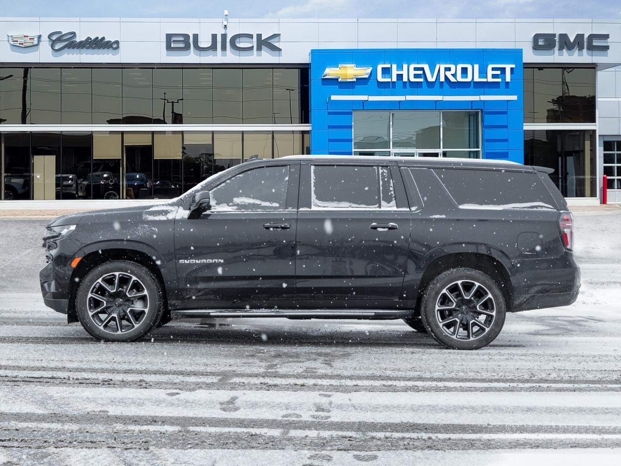 2023 Chevrolet Suburban 4WD 4dr LT Photo2