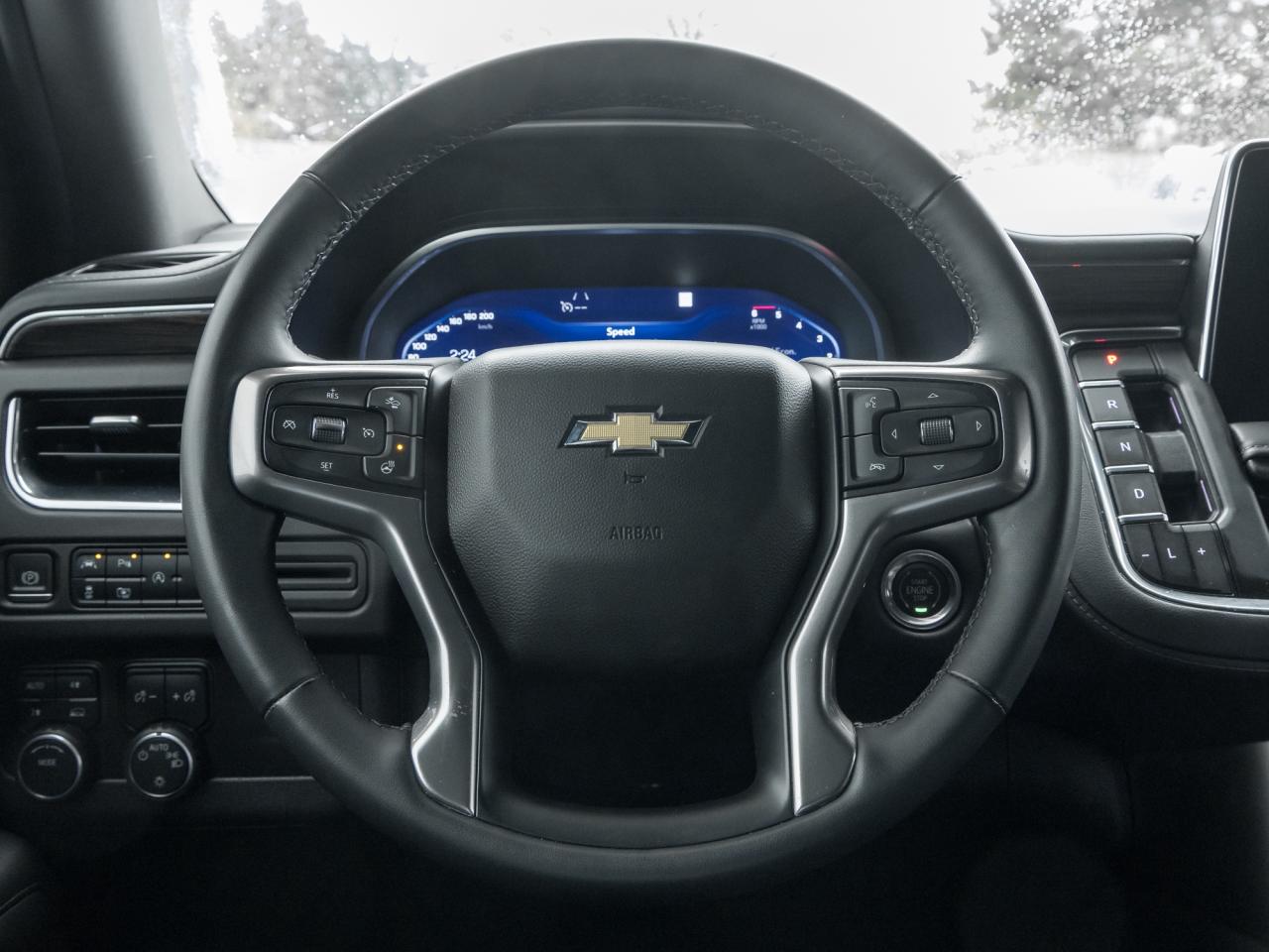 2023 Chevrolet Suburban 4WD 4dr LT Photo