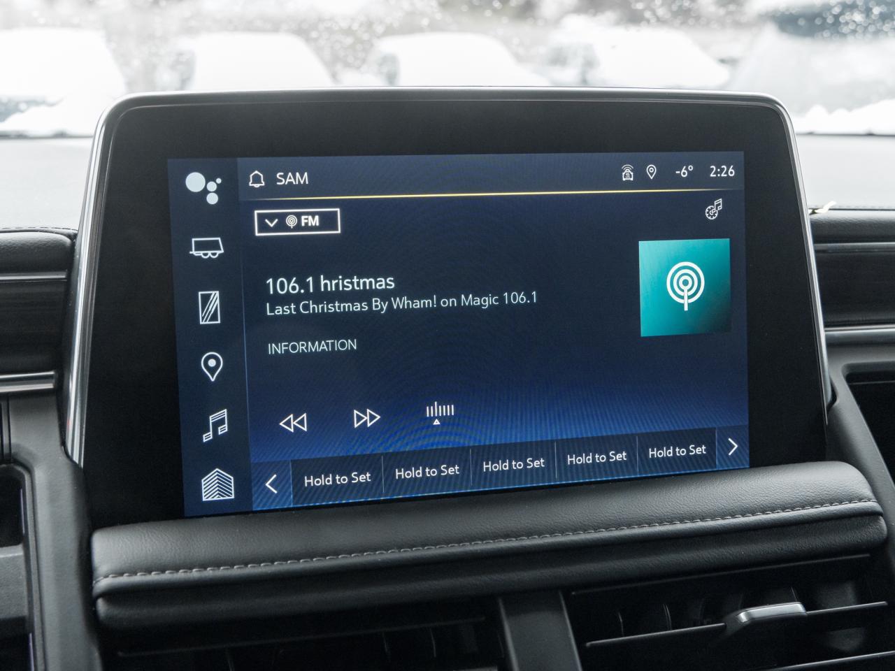 2023 Chevrolet Suburban 4WD 4dr LT Photo