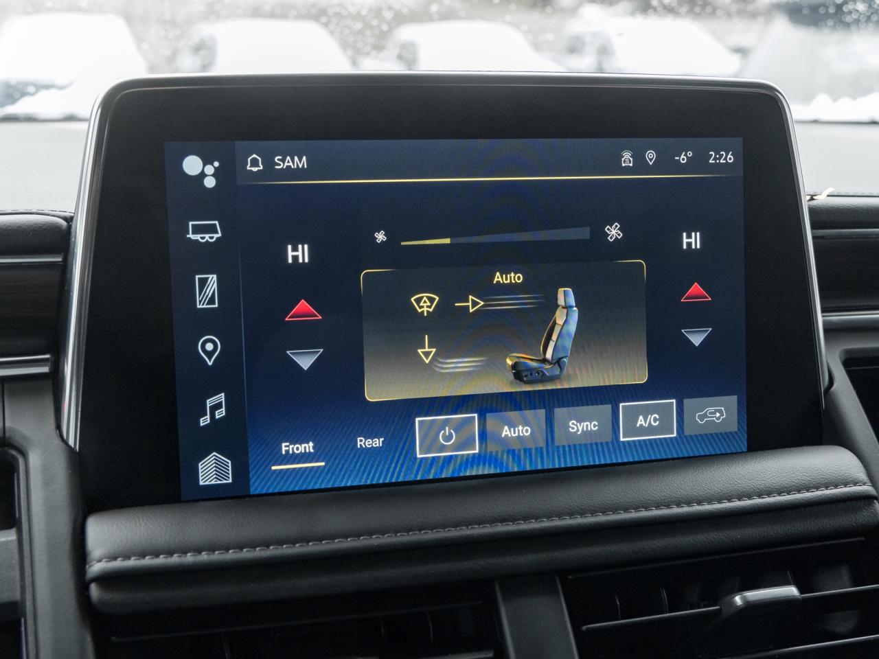 2023 Chevrolet Suburban 4WD 4dr LT Photo