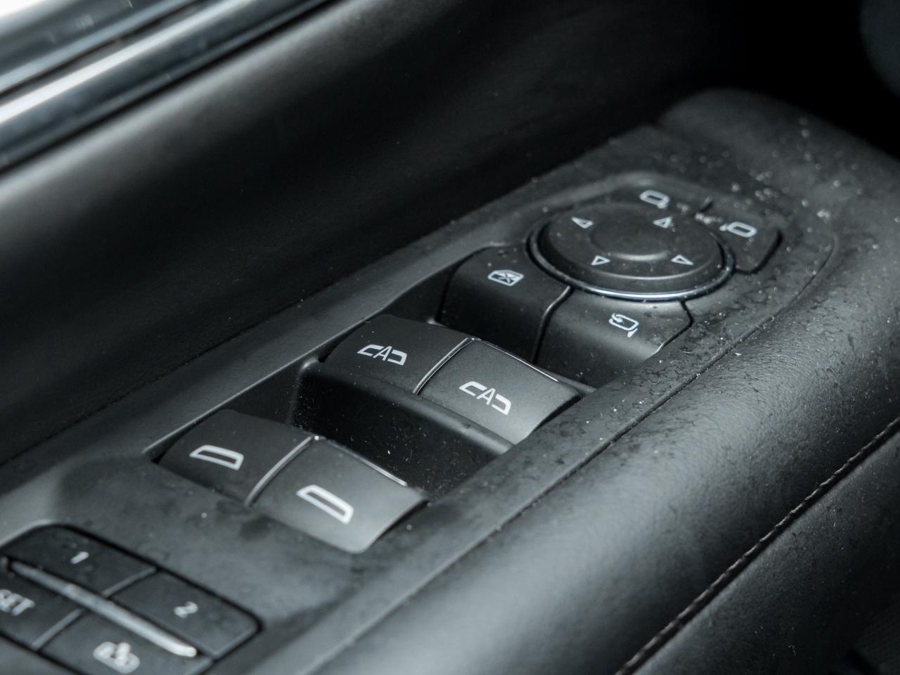 2024 Chevrolet Tahoe 4WD 4dr High Country Photo