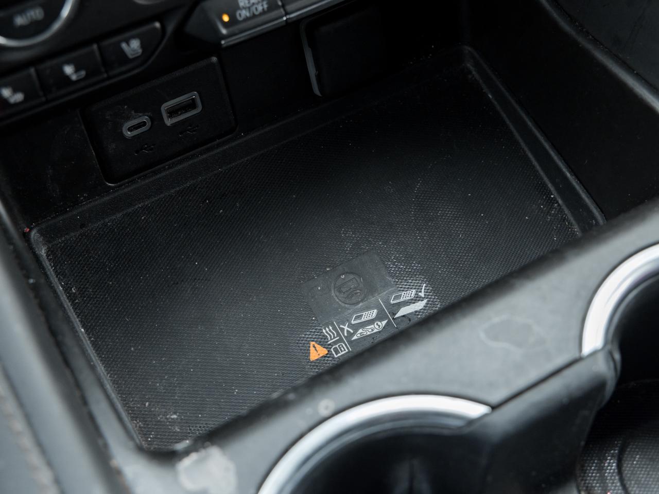 2024 Chevrolet Tahoe 4WD 4dr High Country Photo