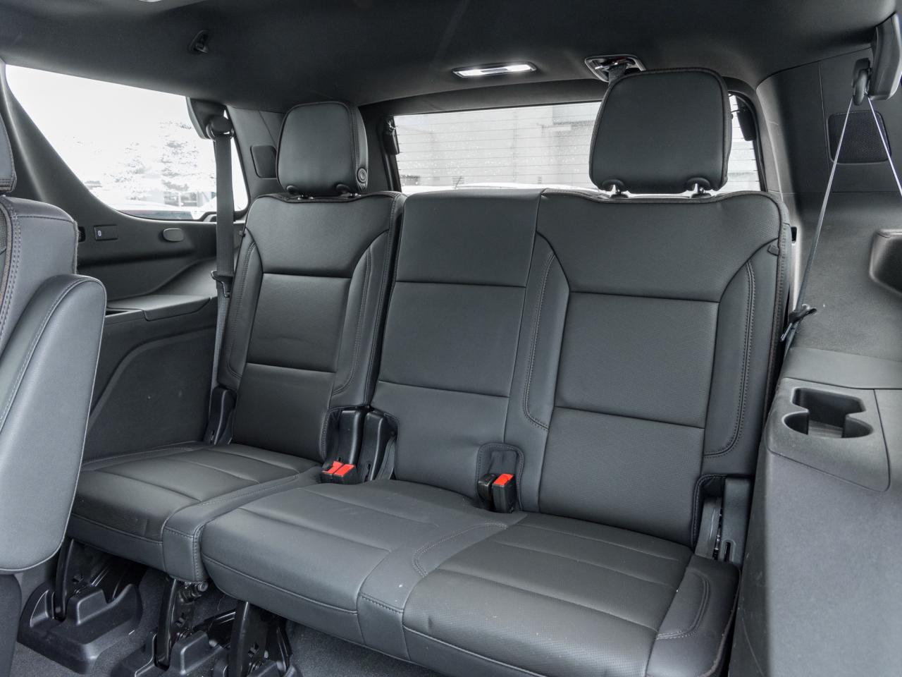 2024 Chevrolet Tahoe 4WD 4dr High Country Photo