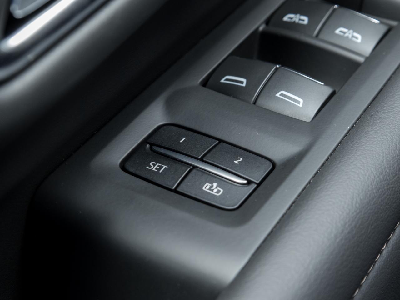 2024 Chevrolet Tahoe 4WD 4dr High Country Photo