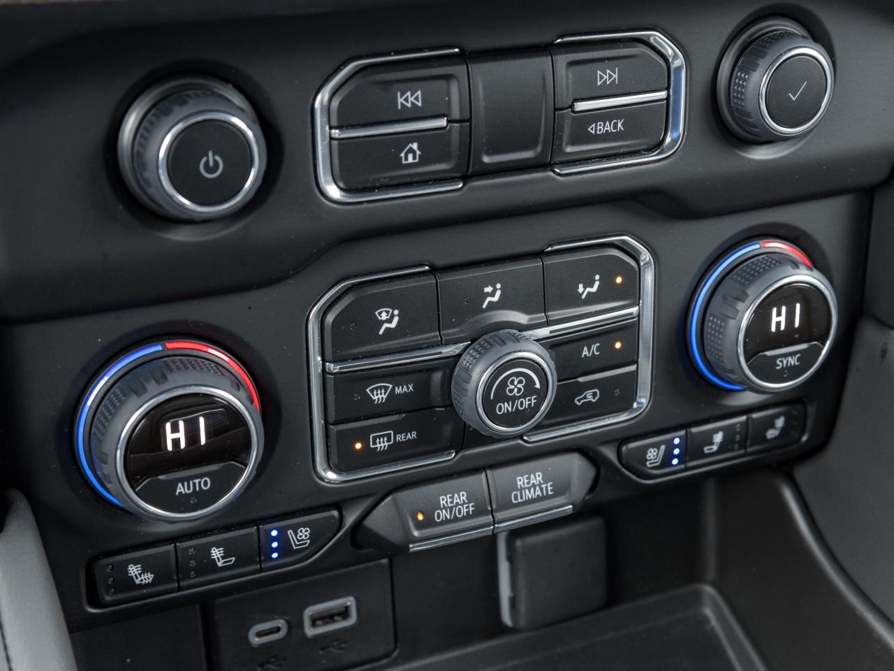 2024 Chevrolet Tahoe 4WD 4dr High Country Photo