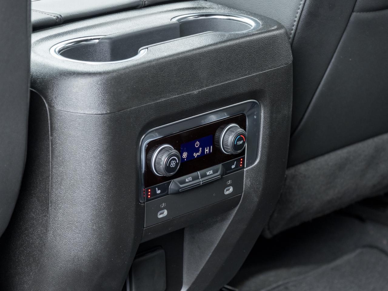 2024 Chevrolet Tahoe 4WD 4dr High Country Photo