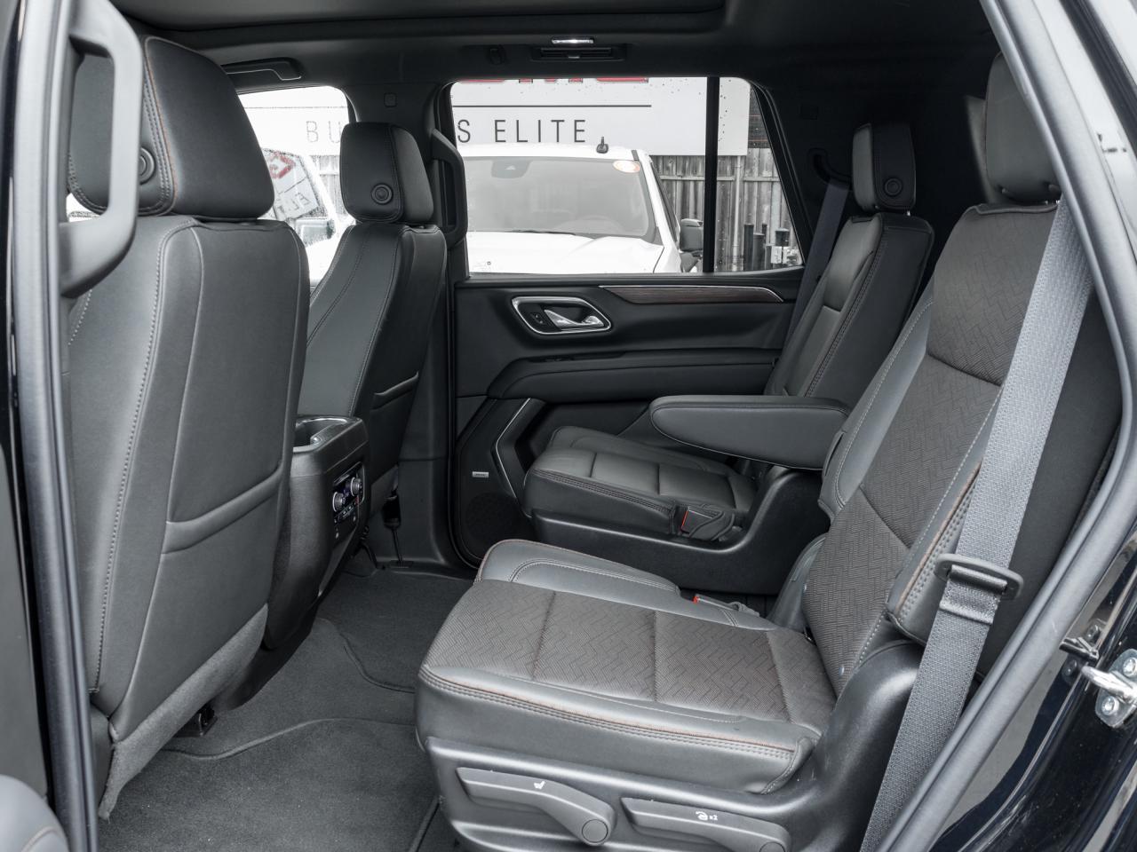 2024 Chevrolet Tahoe 4WD 4dr High Country Photo