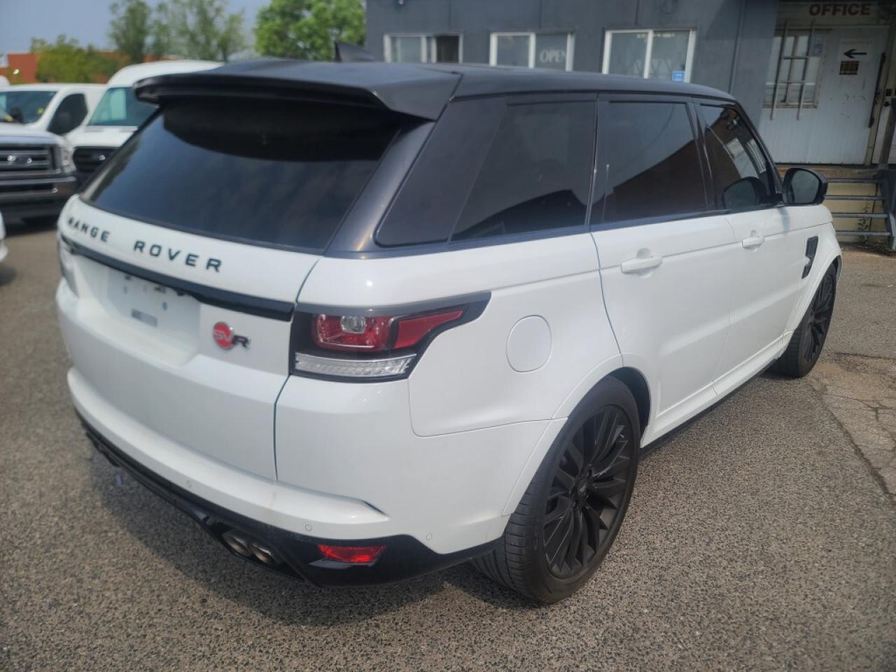 2017 Land Rover Range Rover Sport SVR - 5.0L Supercharged - Certified Photo3