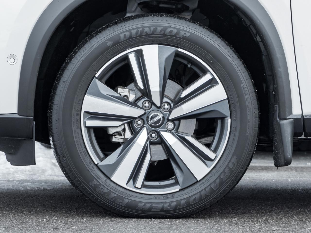 2023 Nissan Rogue AWD Platinum Photo