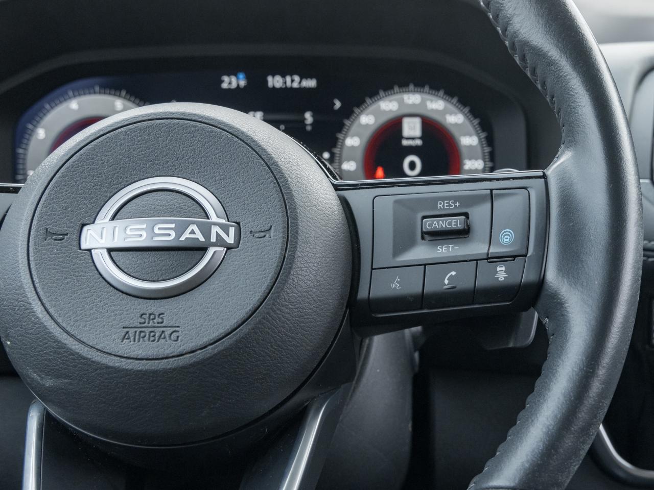 2023 Nissan Rogue AWD Platinum Photo