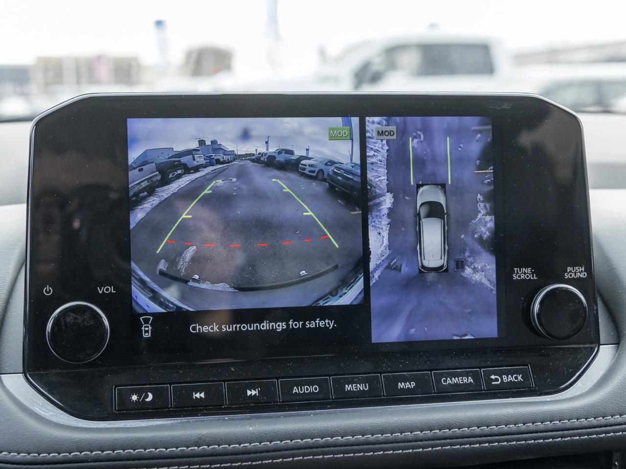 2023 Nissan Rogue AWD Platinum Photo