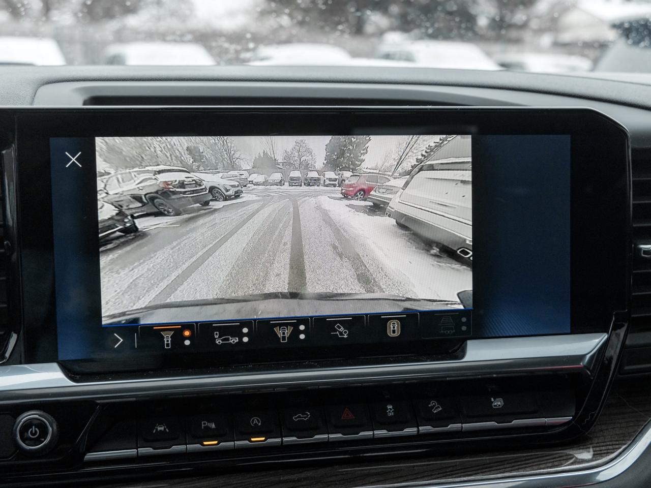 2024 Chevrolet Silverado 1500 4WD Crew Cab 147  LT Trail Boss Photo