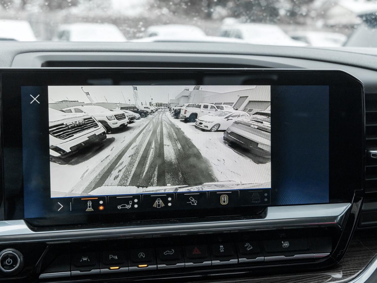 2024 Chevrolet Silverado 1500 4WD Crew Cab 147  LT Trail Boss Photo