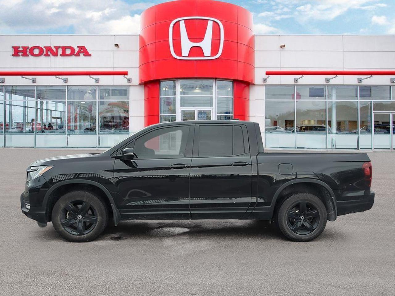2023 Honda Ridgeline Black Edition Photo2