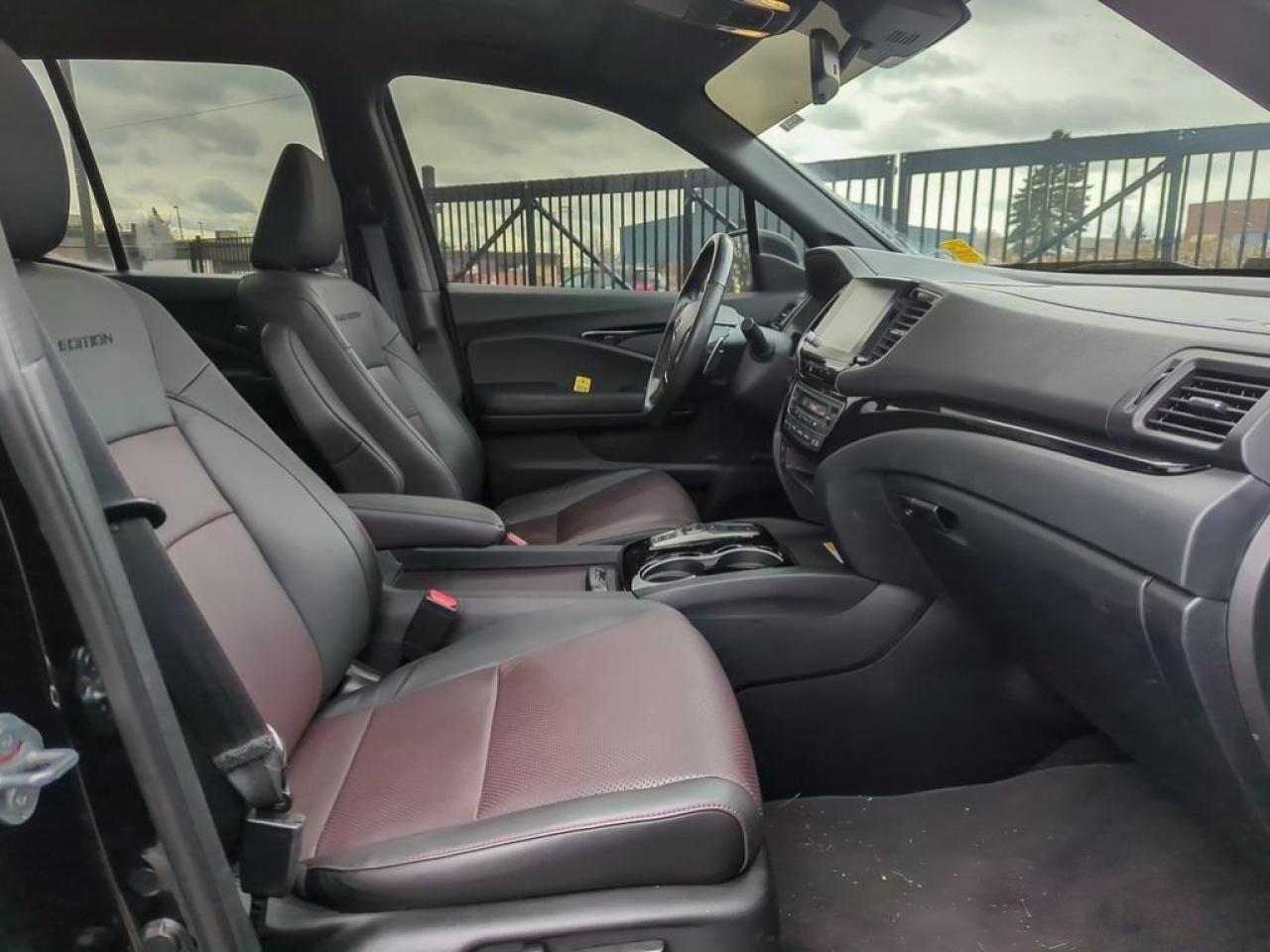 2023 Honda Ridgeline Black Edition Photo