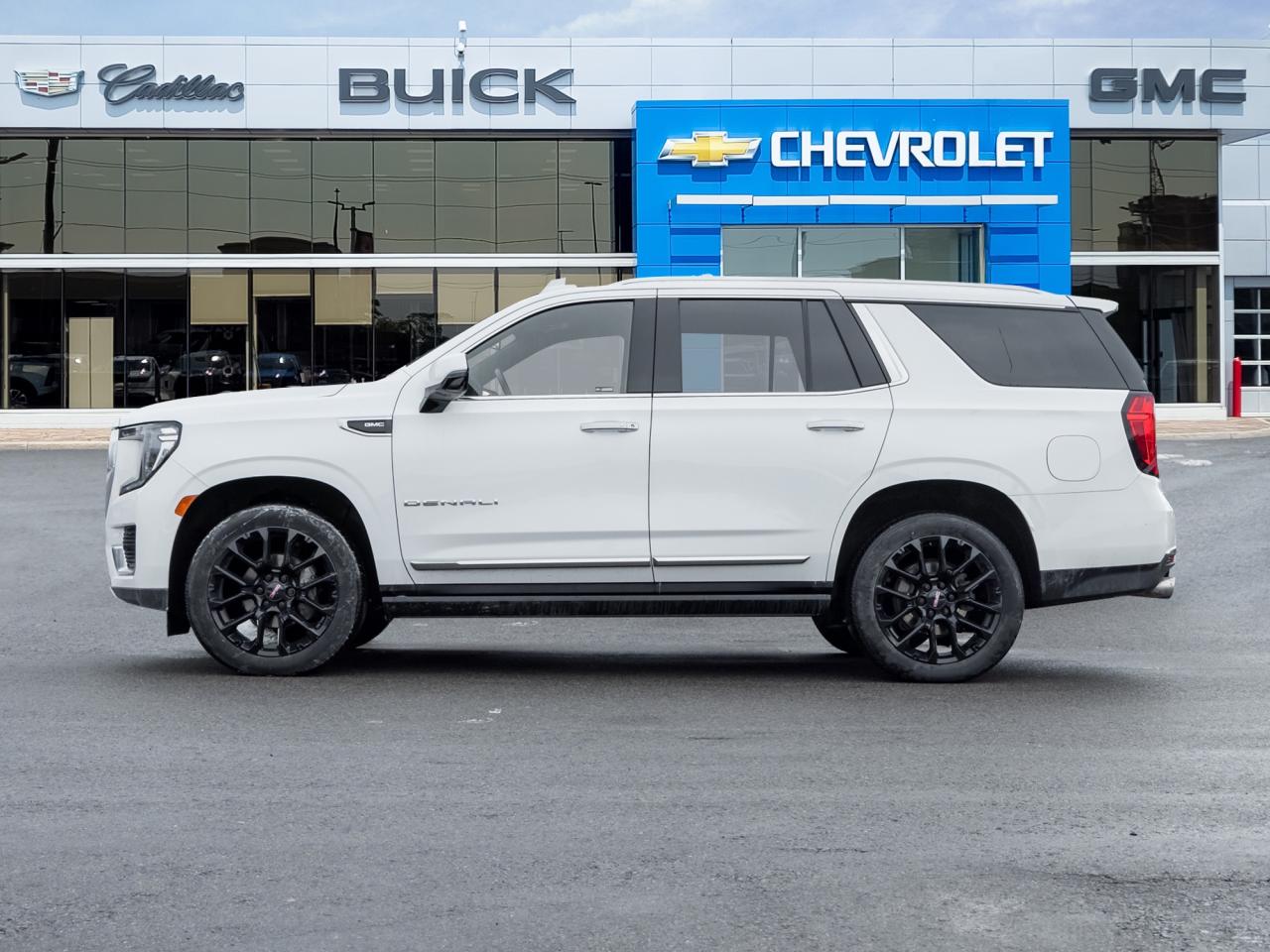 2022 GMC Yukon 4WD 4dr Denali Photo