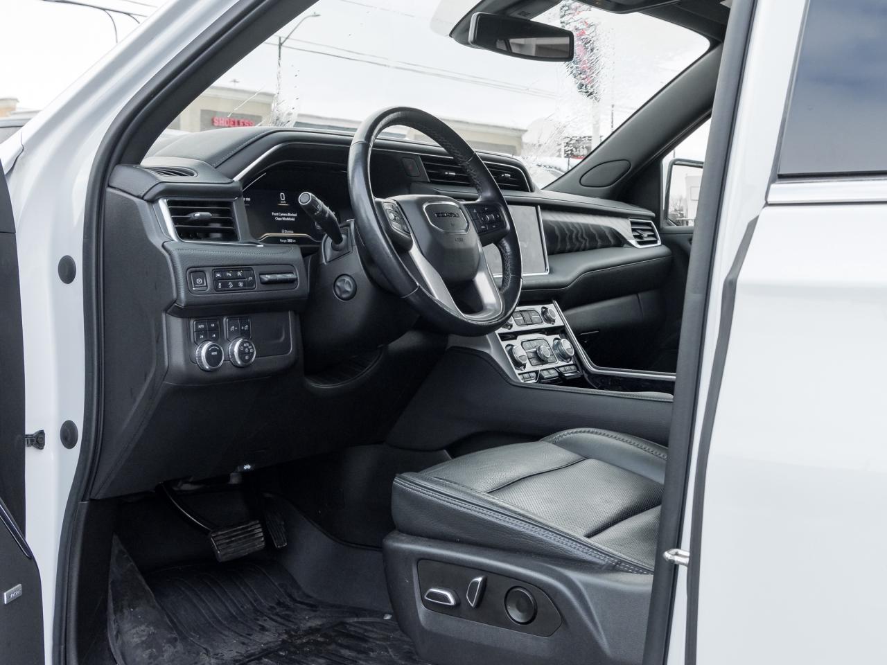 2022 GMC Yukon 4WD 4dr Denali Photo