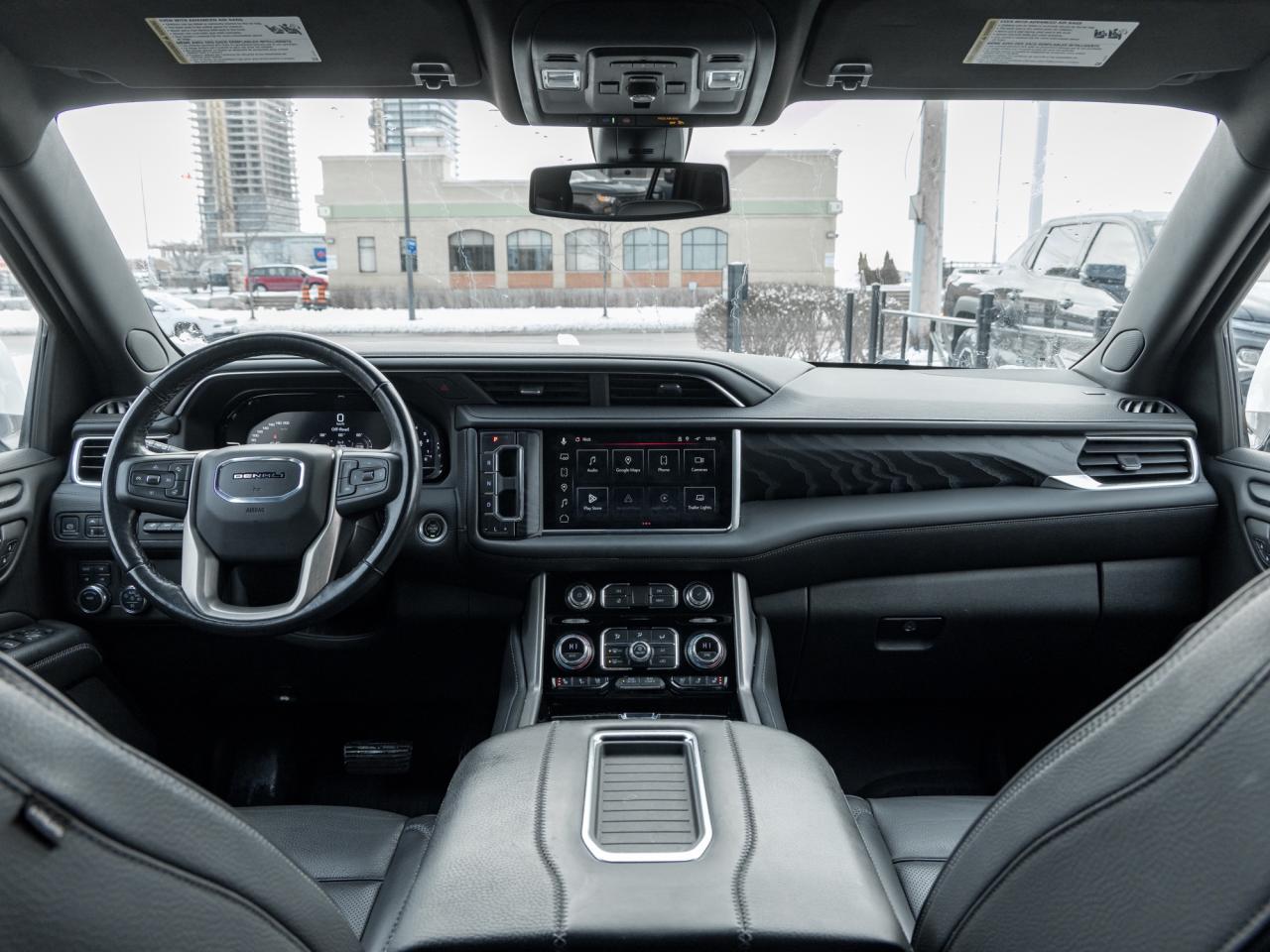 2022 GMC Yukon 4WD 4dr Denali Photo