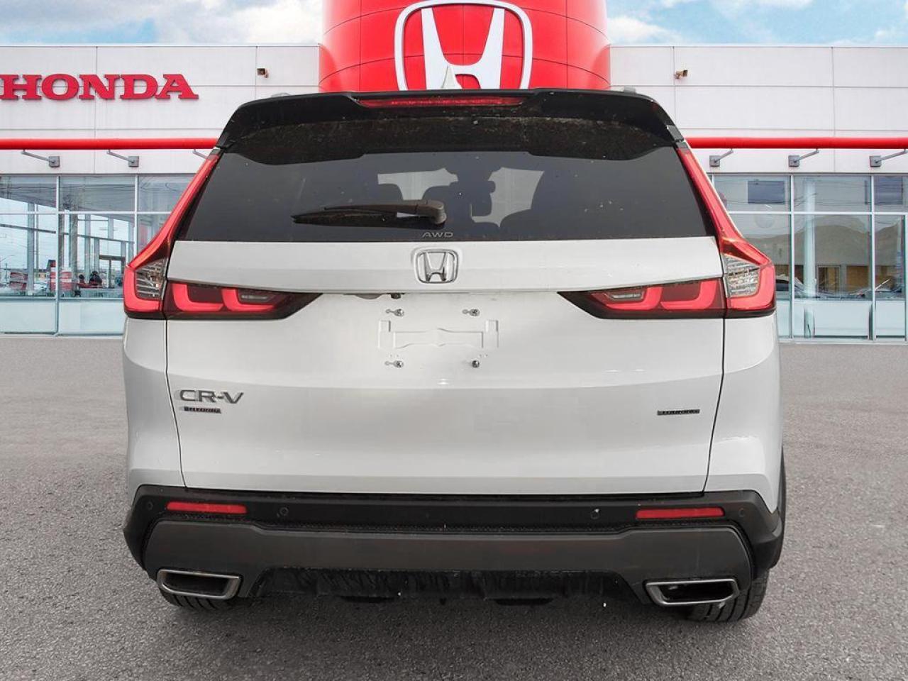 2024 Honda CR-V Hybrid Touring Photo