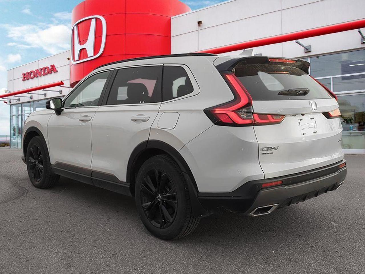 2024 Honda CR-V Hybrid Touring Photo