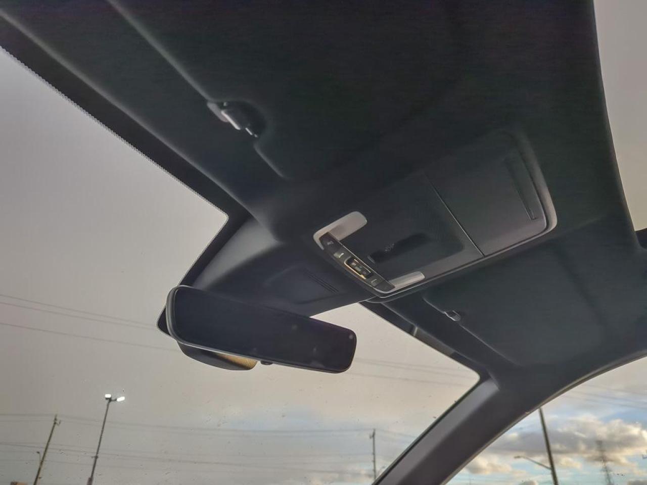 2024 Honda CR-V Hybrid Touring Photo